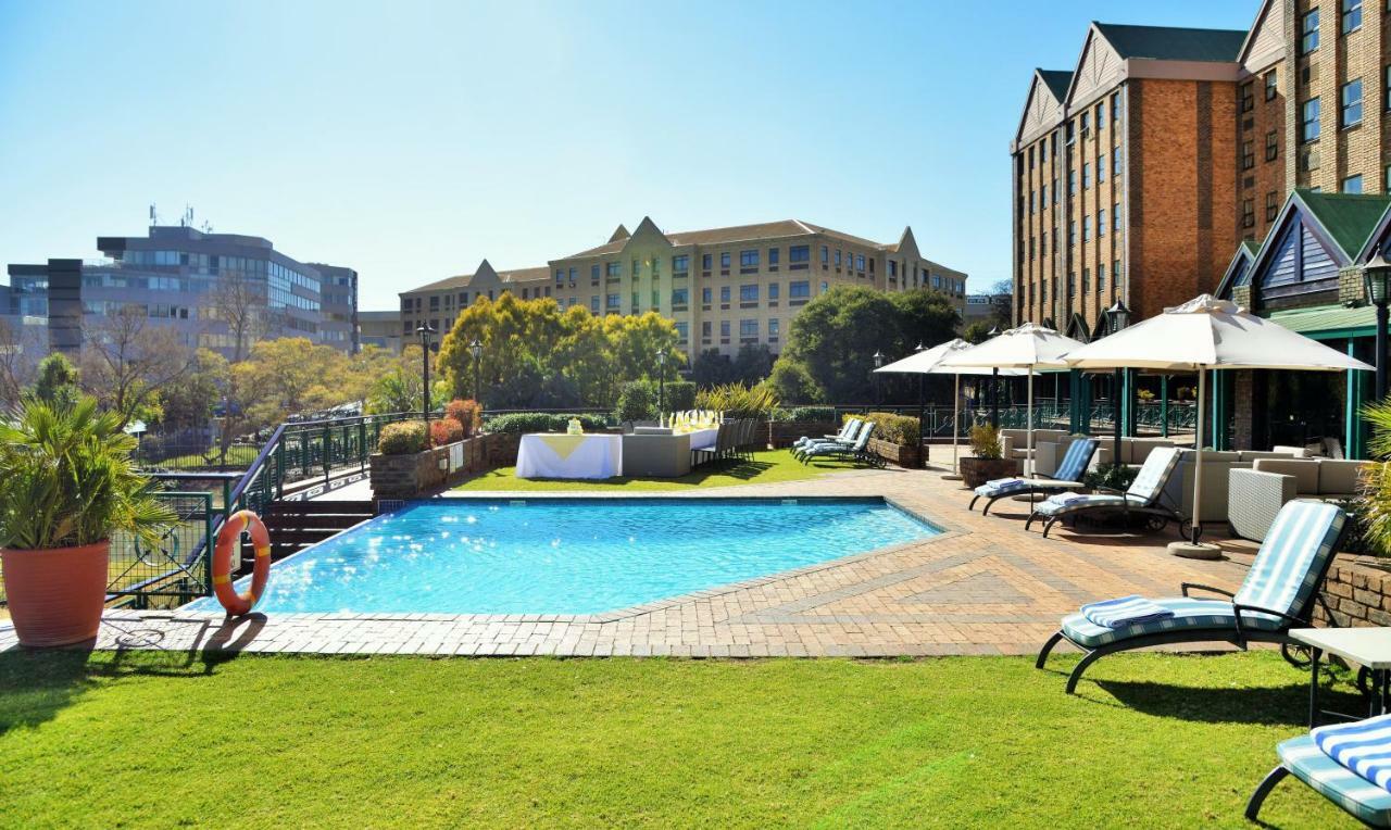 The Centurion Hotel المظهر الخارجي الصورة